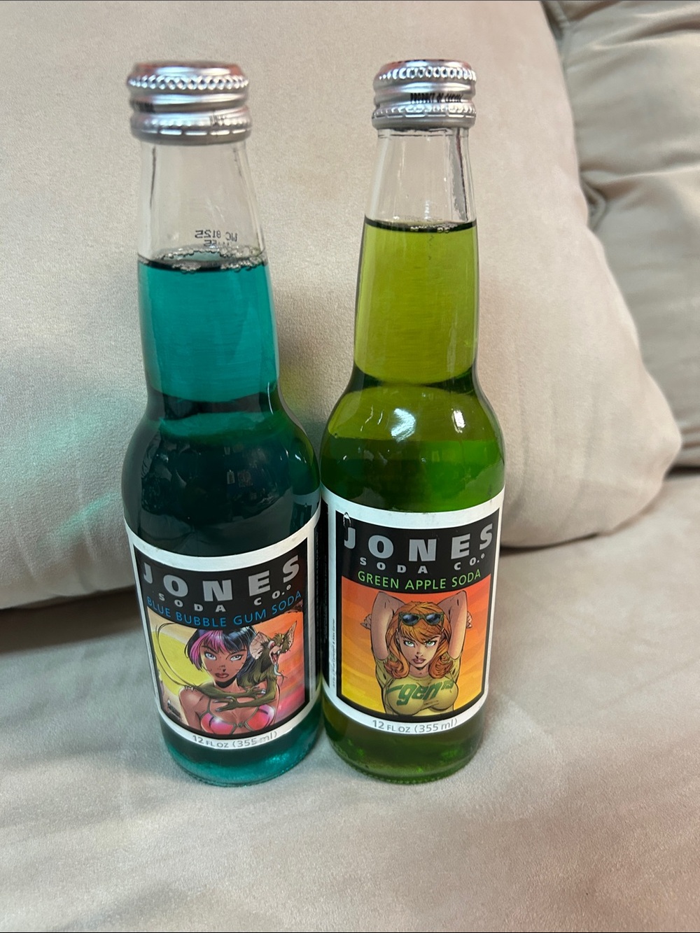 Gen13 Collectible Jones Soda Bottles-Blue Bubble Gum & Green Apple